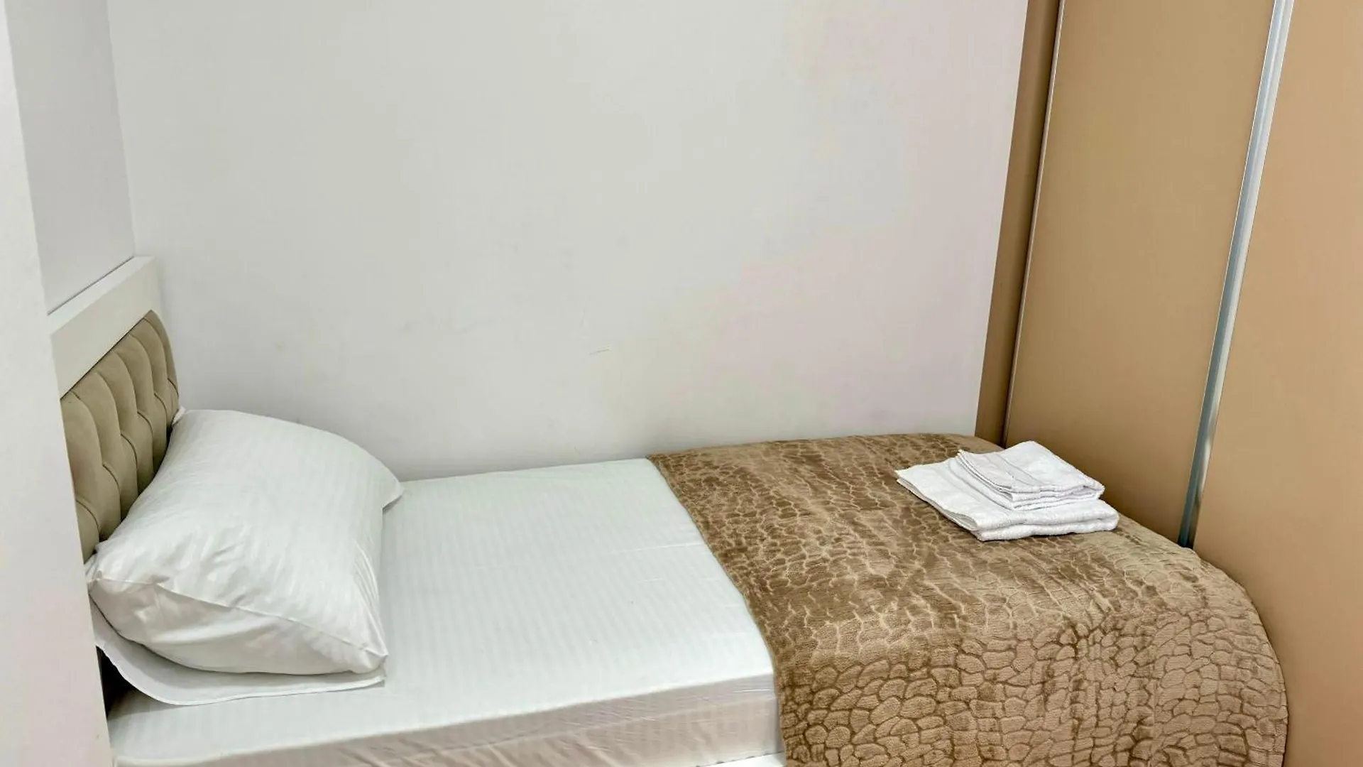 Tirana Central Golden Apartment
