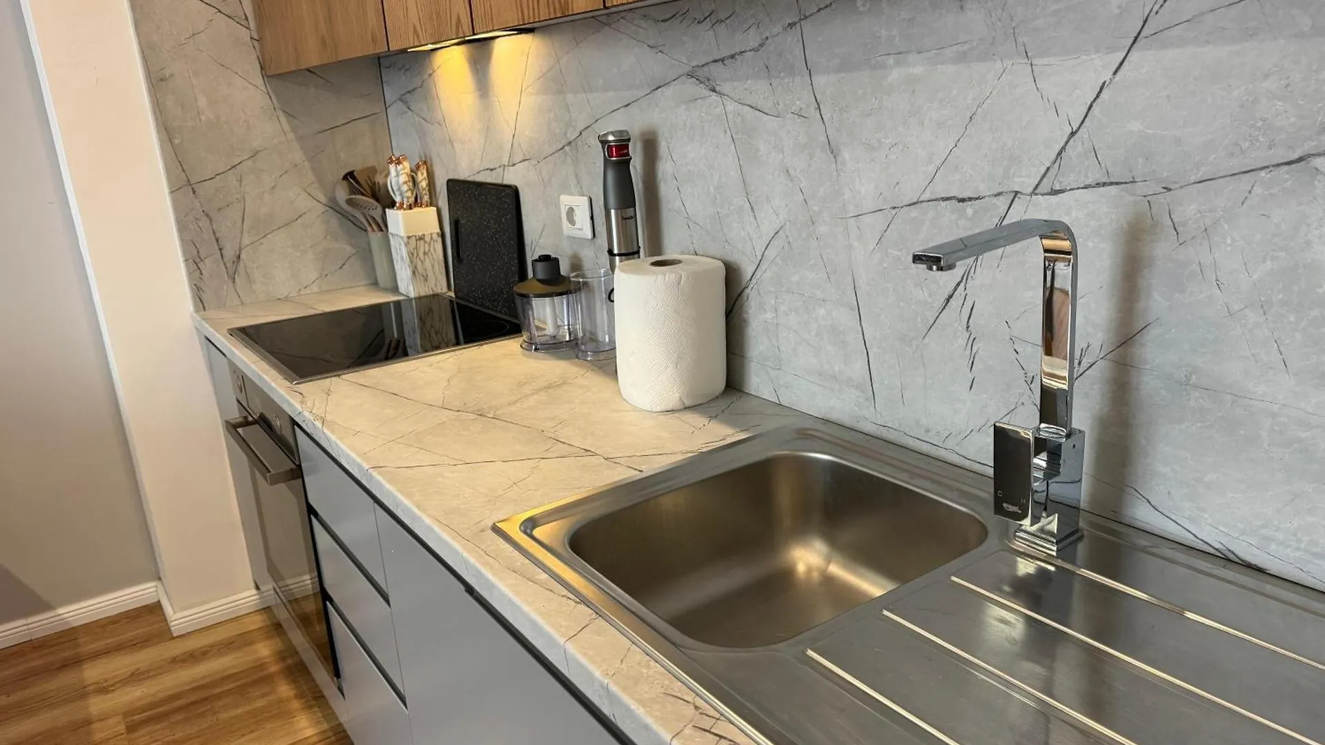 Tirana Central Golden Apartment