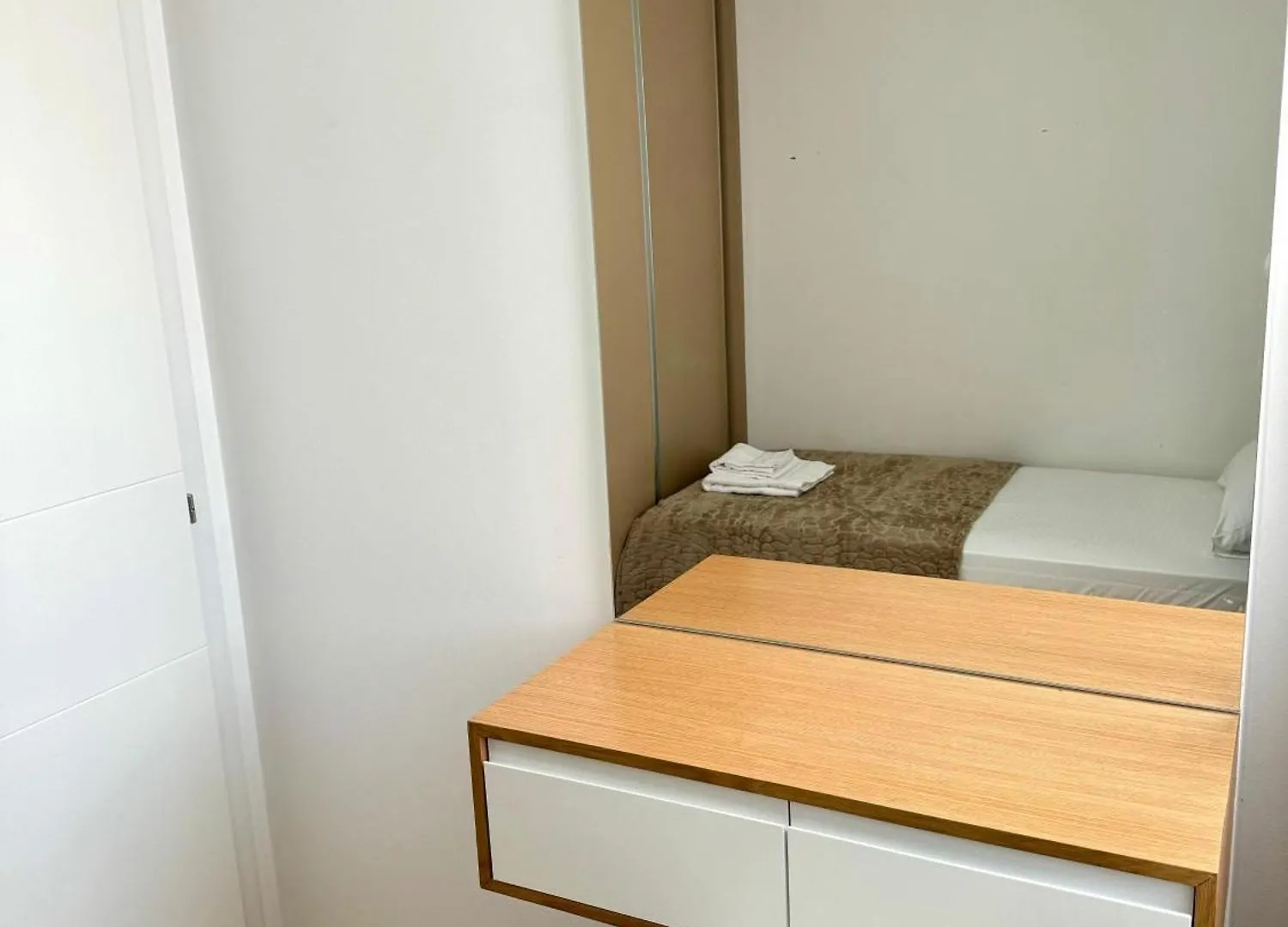 Tirana Central Golden Apartment